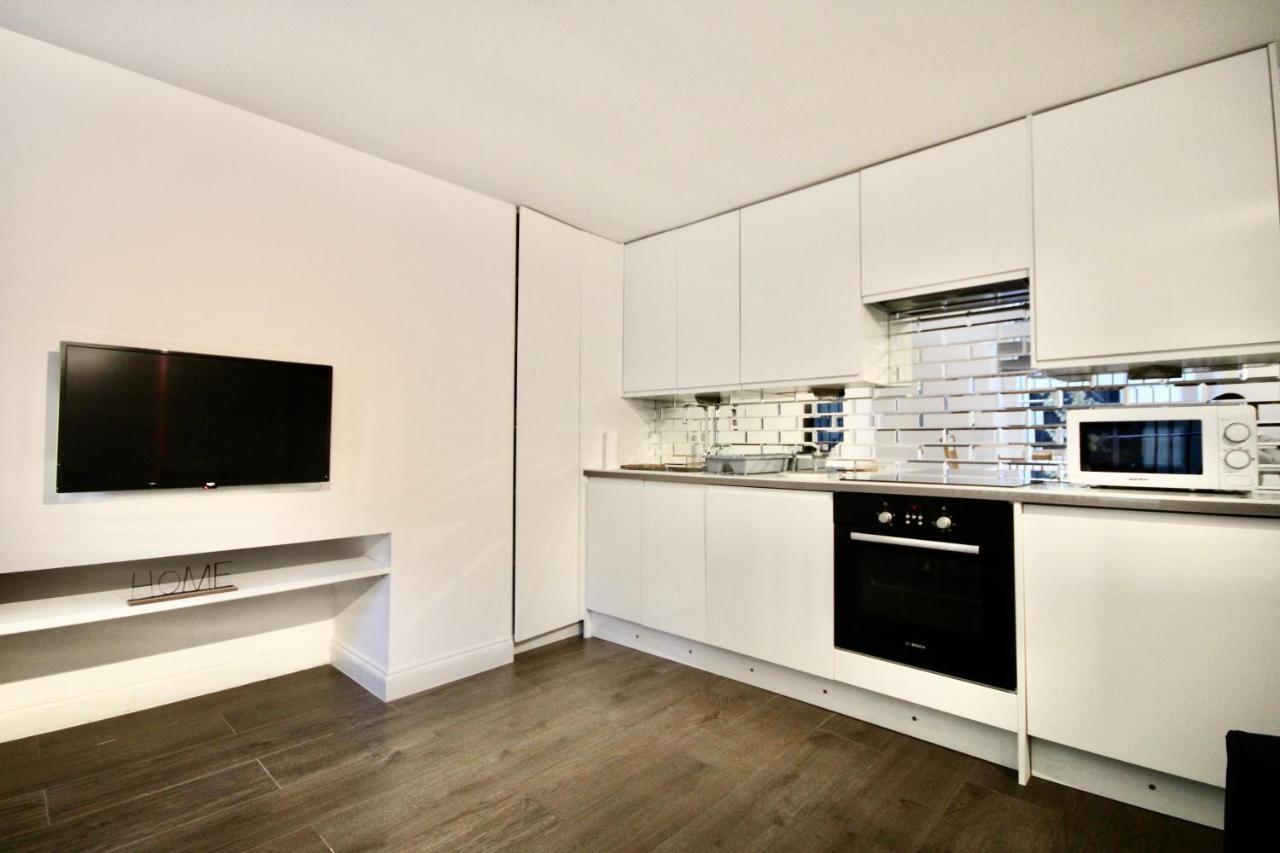 דירות לונדון Superb Flat Near Victoria Station מראה חיצוני תמונה